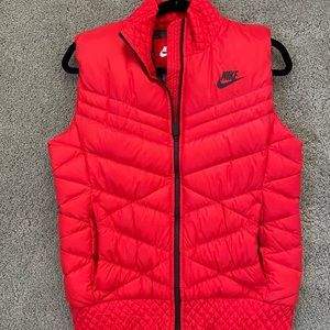 Nike vest